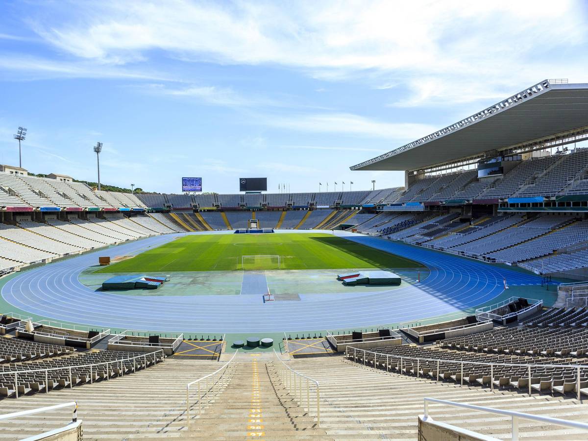 Ein Blick ins leere Estadi Olímpic Lluís Companys in Barcelona