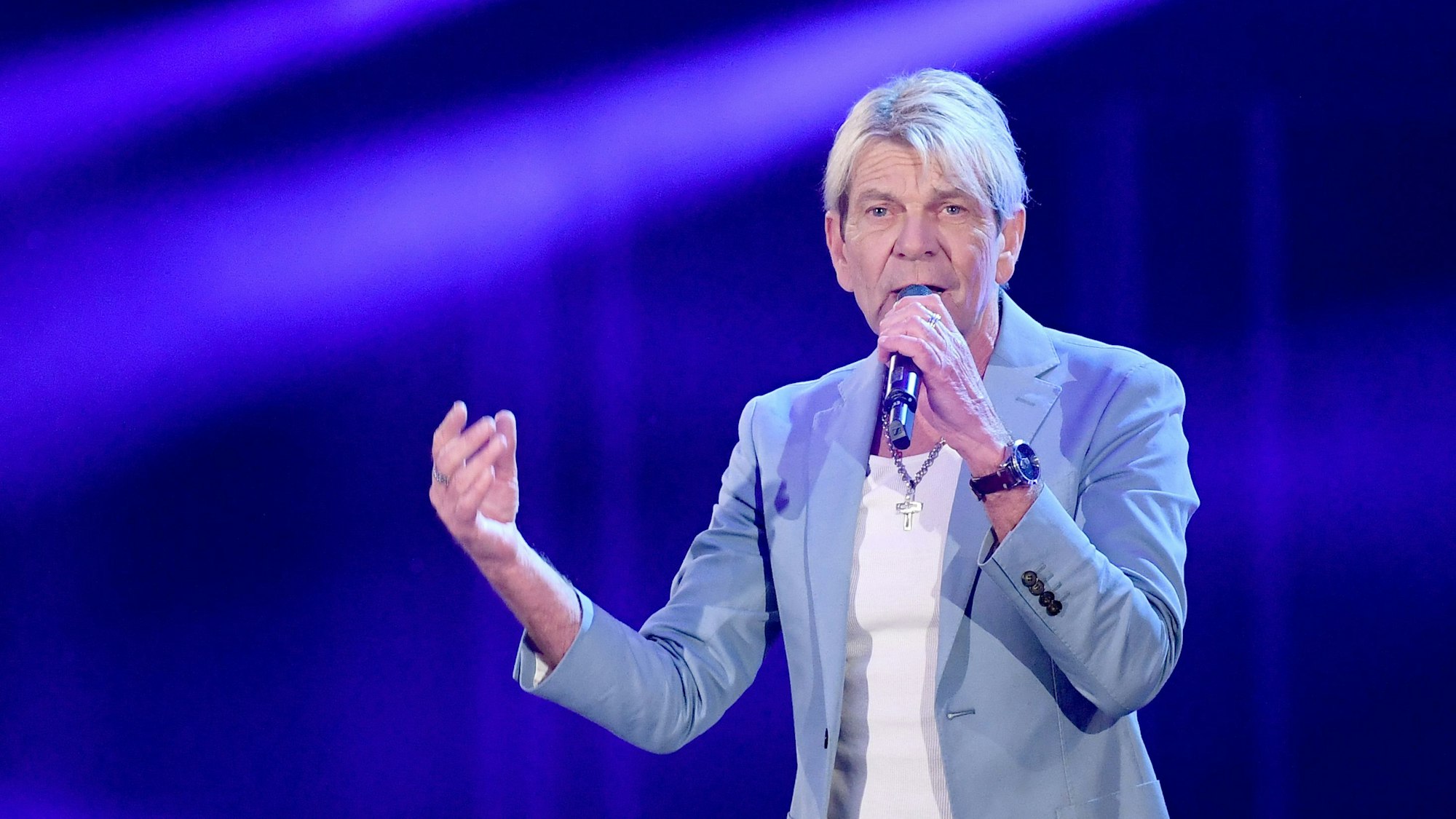 Matthias Reim steht im Januar 2020 bei der Show „Schlagerchampions – Das große Fest der Besten“ auf der Bühne.