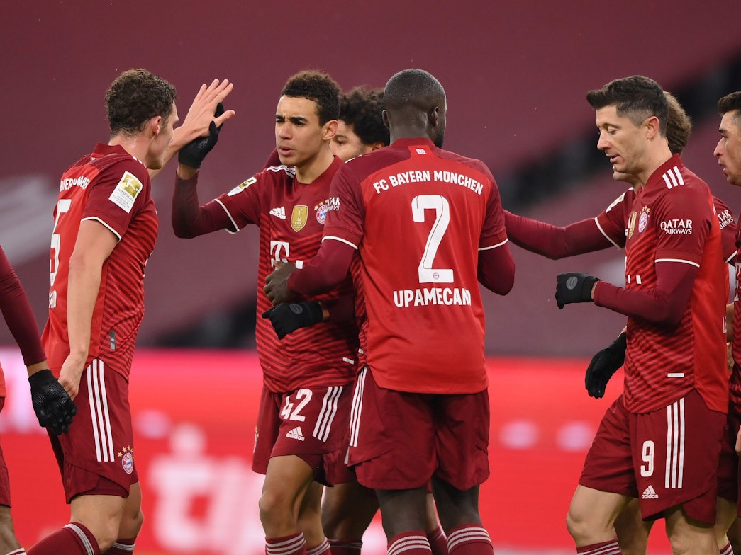 Bayern München bejubelt ein Tor gegen Mainz 05 in der Bundesliga.