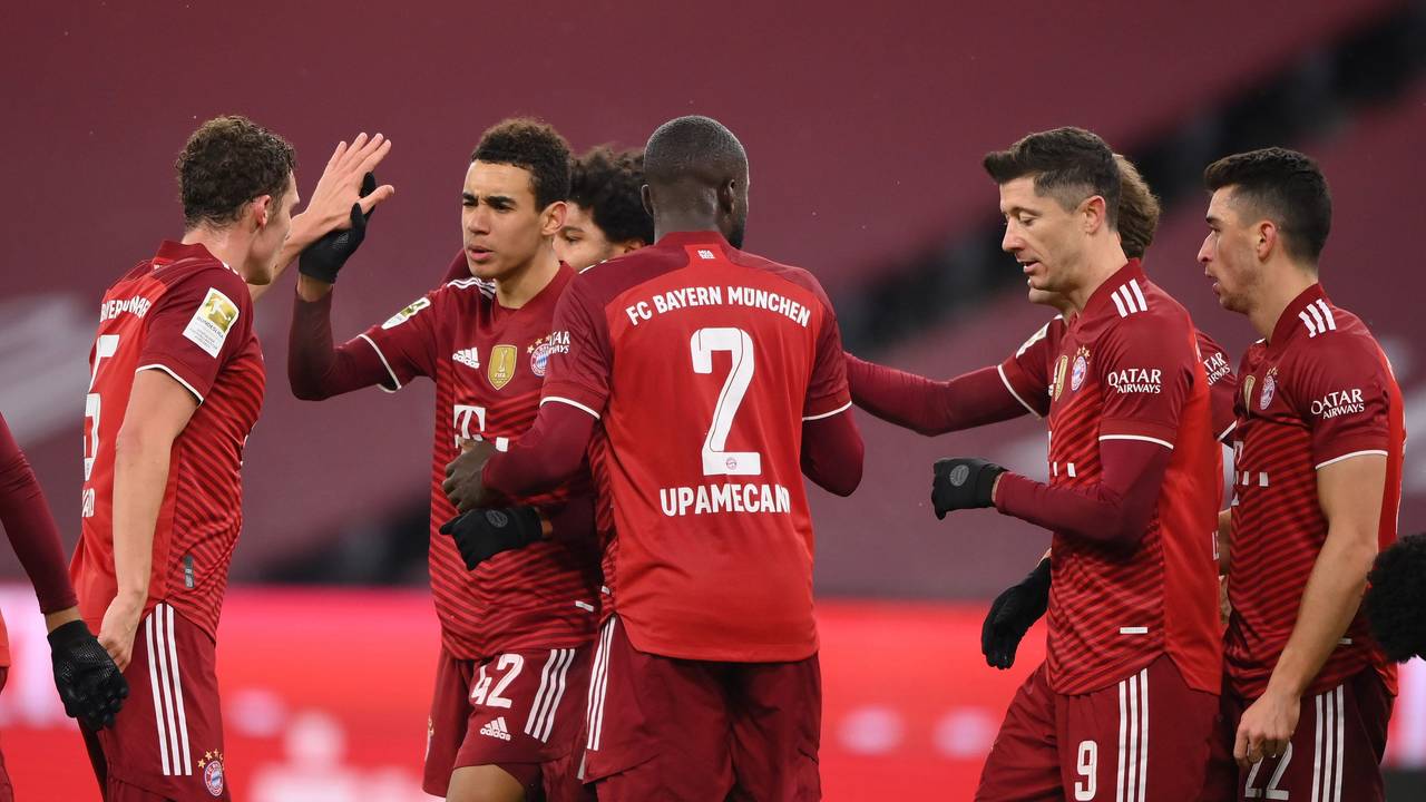 Bayern München bejubelt ein Tor gegen Mainz 05 in der Bundesliga.