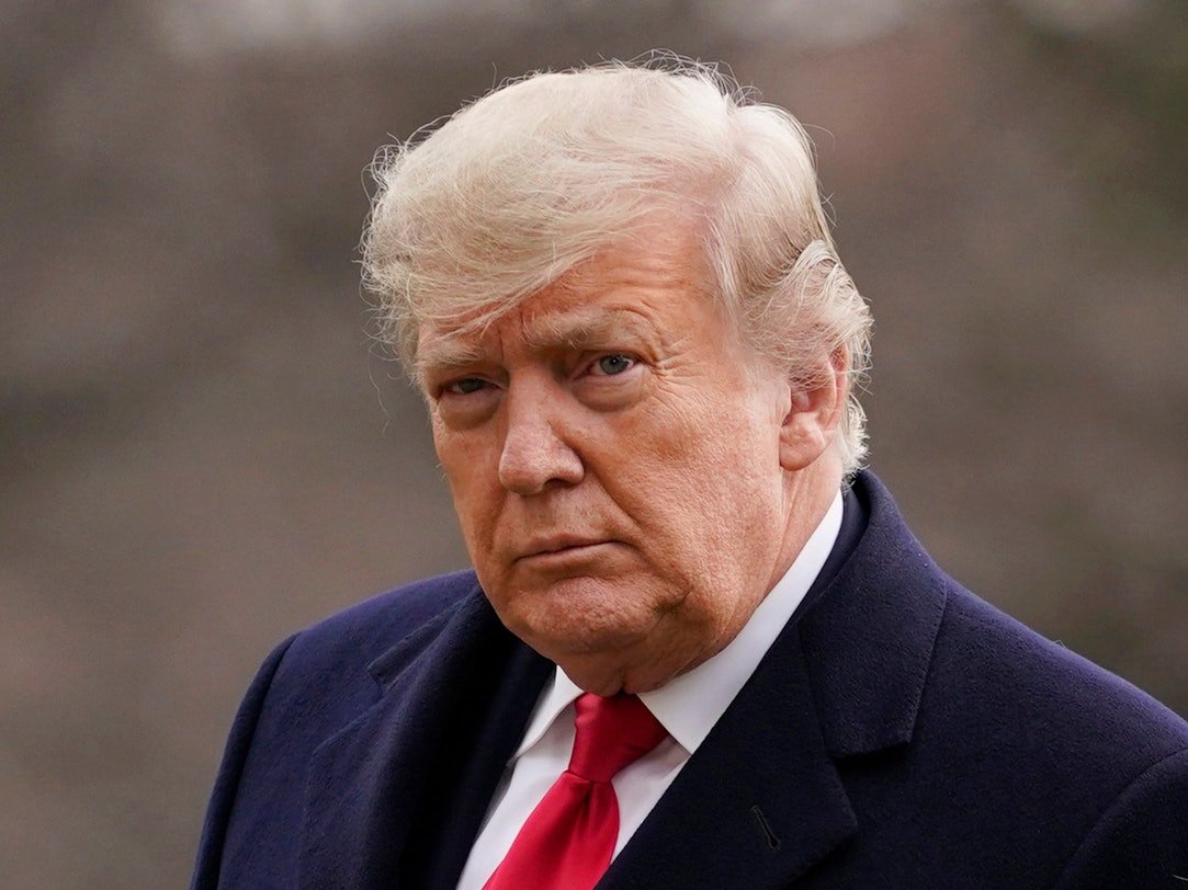 Donald Trump (hier im Dezember 2020, damals noch Präsident der USA) sammelt derzeit riesige Summen ein, auch via SMS.