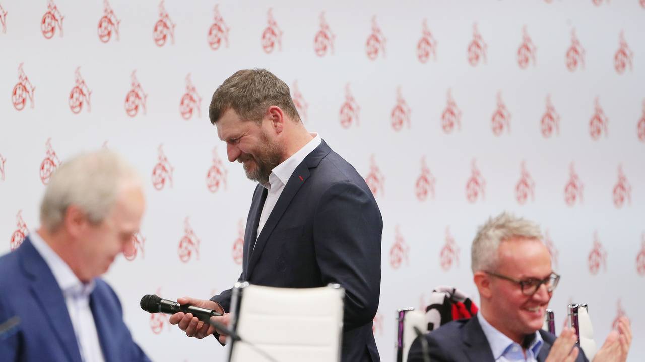 Steffen Baumgart und Alexander Wehrle nehmen an der Mitgliederversammlung des 1. FC Köln teil.