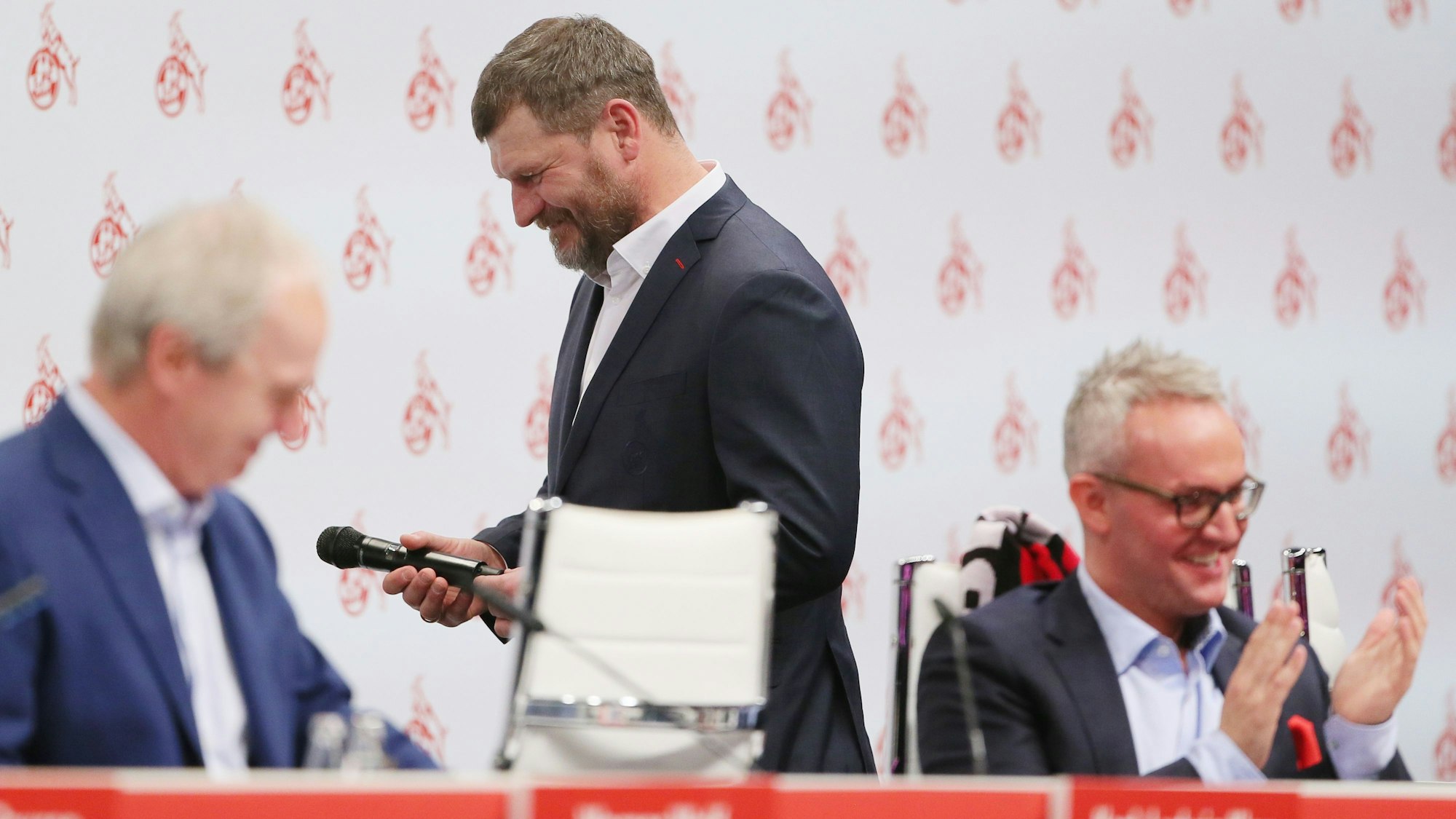 Steffen Baumgart und Alexander Wehrle nehmen an der Mitgliederversammlung des 1. FC Köln teil.