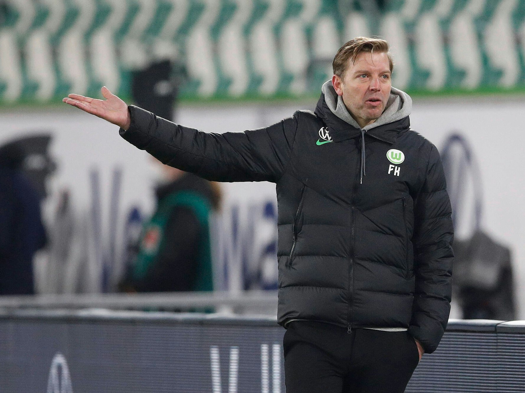 Florian Kohfeldt ,Trainer des VfL Wolfsburg, ist unzufrieden.
