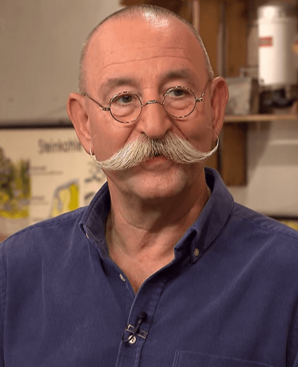 Horst Lichter moderiert die Sendung „Bares für Rares“ im ZDF.