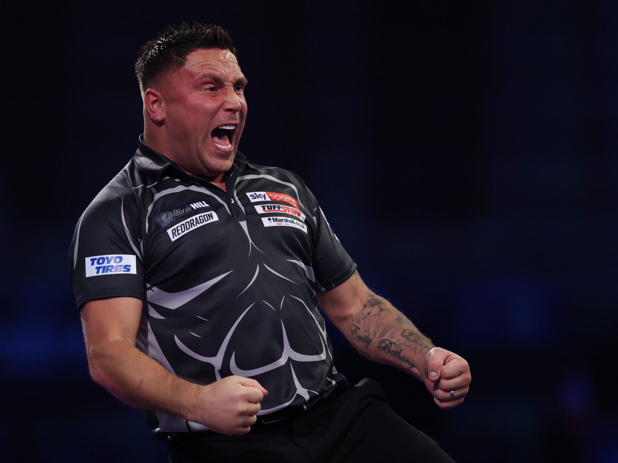 Gerwyn Price (Wales) ballt die Fäuste bei der Darts-WM.