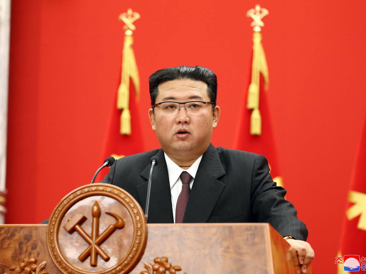 Kim Jong-un spricht bei einer Veranstaltung zur Feier des 76-jährigen Bestehens der Arbeiterpartei des Landes.