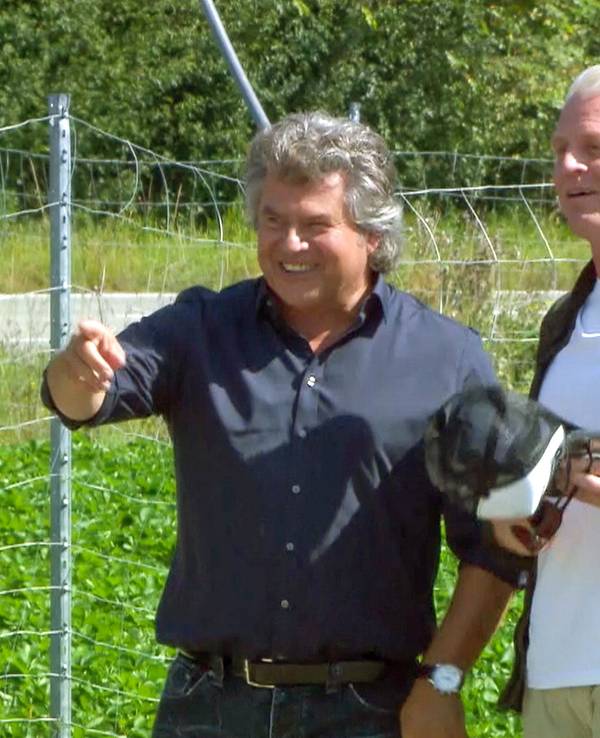 Auf der Heimfahrt von einem Showauftritt gerät Schlagersänger Andy Borg in eine von „Verstehen Sie Spaß?“ inszenierte Polizeikontrolle. Lockvogel Bülent Ceylan (li.), Andy Borg (Mitte) und Guido Cantz.