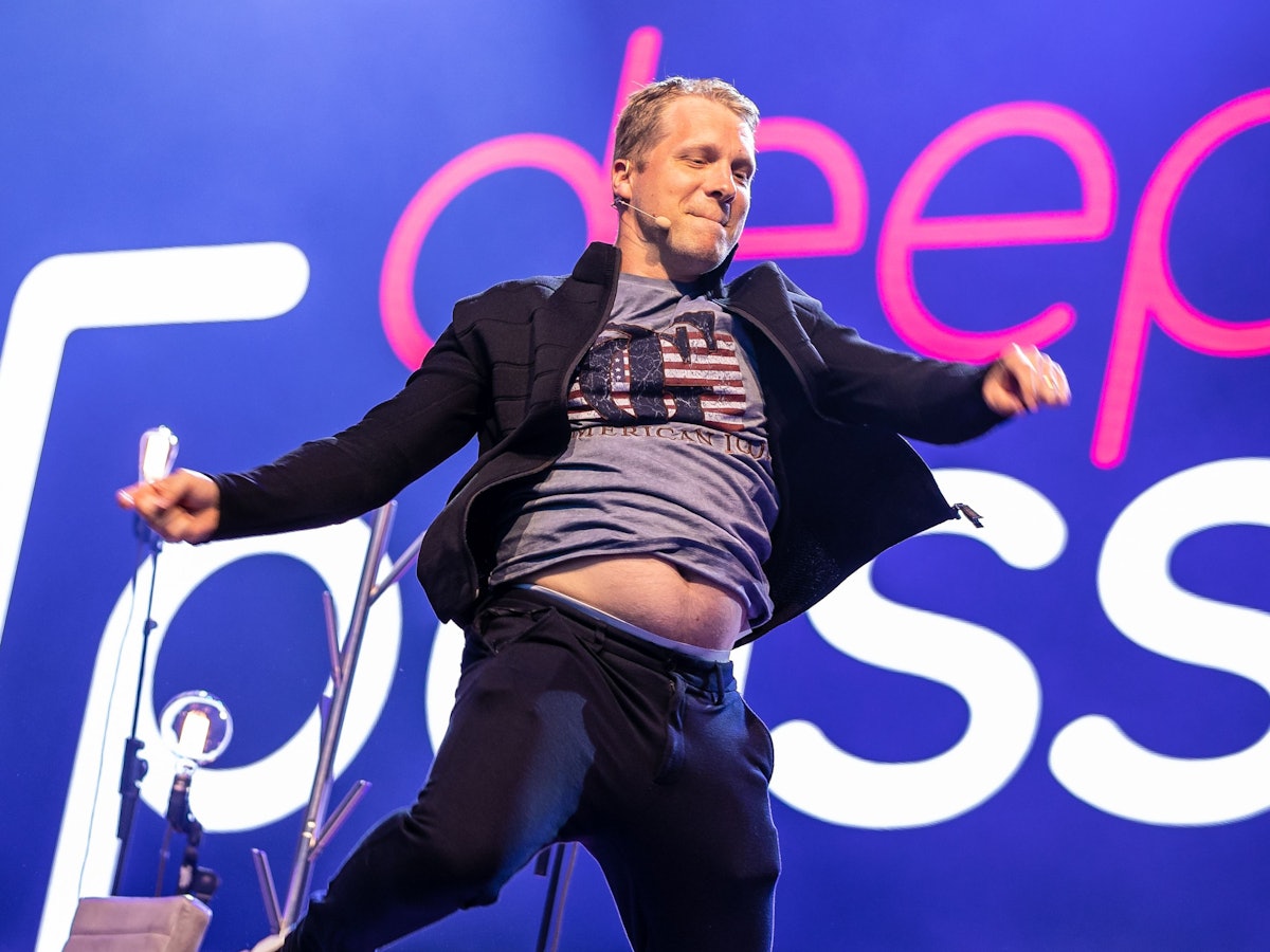 Comedian Oliver Pocher tritt mit seinem Programm „Die Pochers“ auf der Gilde Parkbühne in Hannover auf.