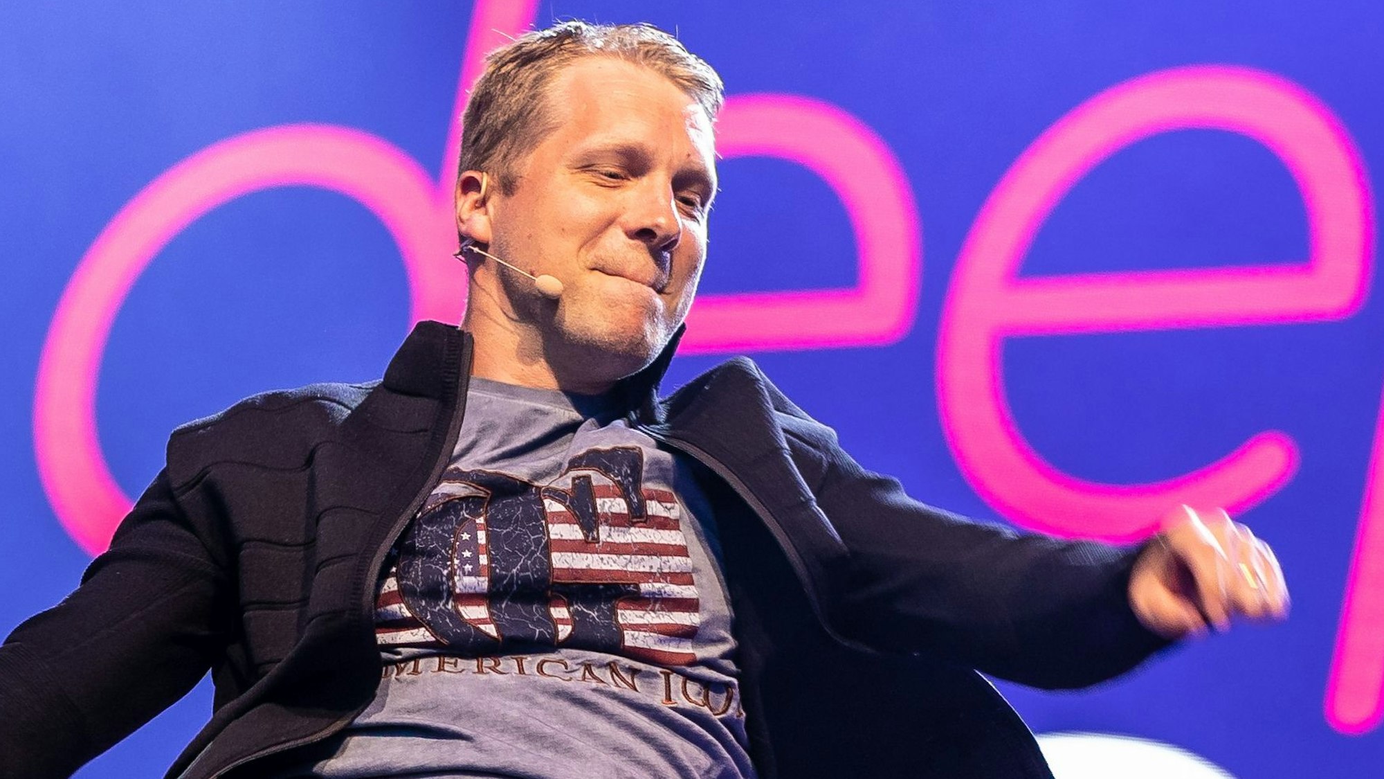 Comedian Oliver Pocher tritt mit seinem Programm „Die Pochers“ auf der Gilde Parkbühne in Hannover auf.