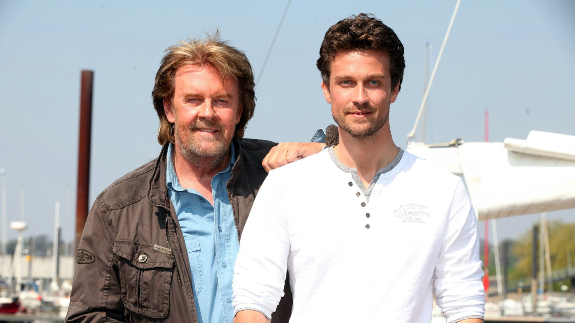 Das Bild zeigt Howard Carpendale und seinen Sohn Wayne im Jahre 2011.