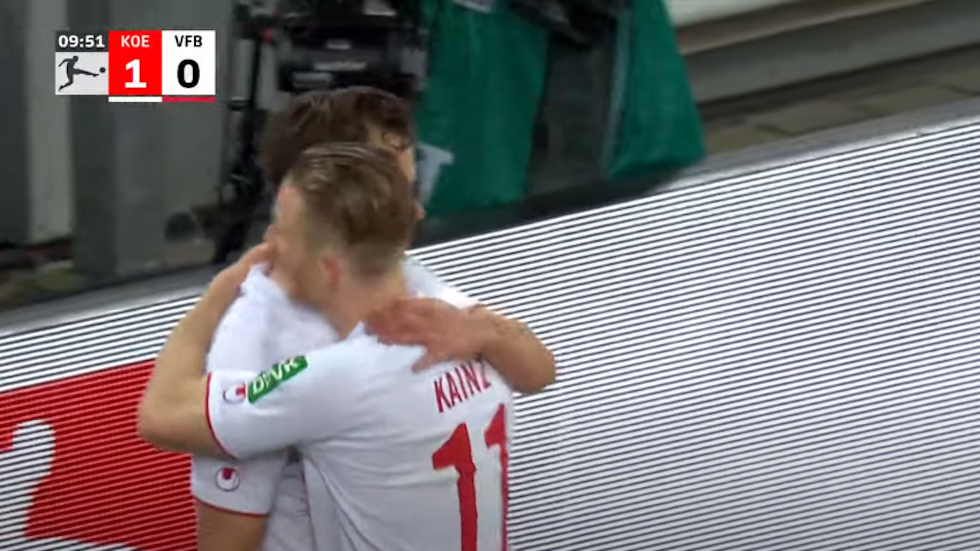 Der 1. FC Köln jubelt gegen den VfB Stuttgart.