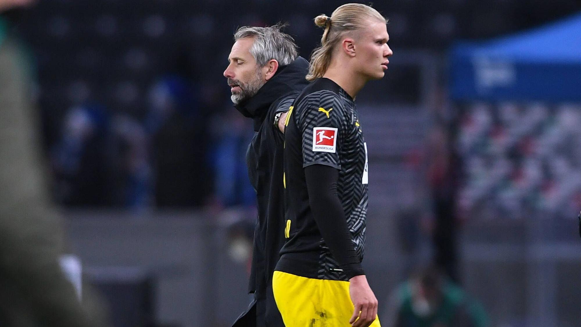 Marco Rose und Erling Haaland enttäuscht nach der Niederlage.
