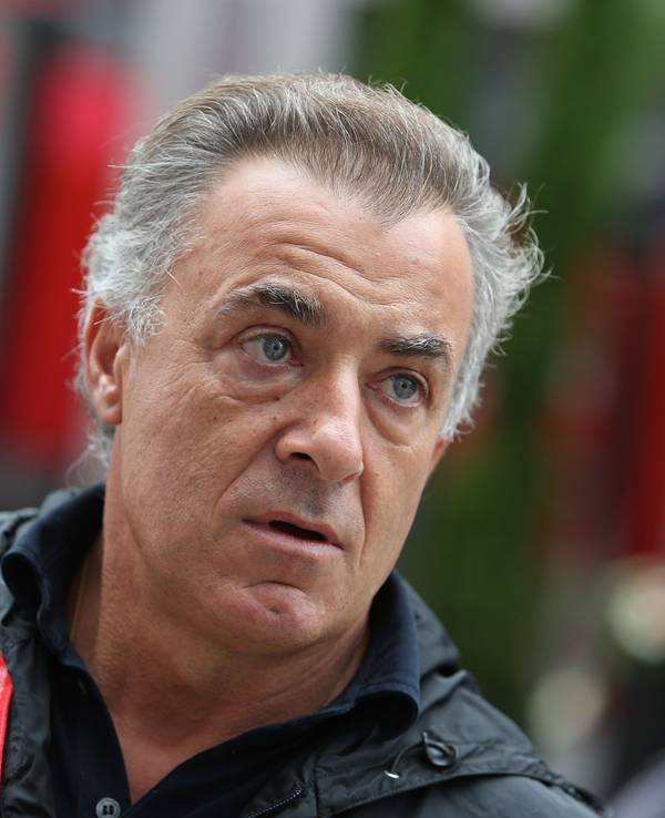 Jean Alesi beim Sotschi-Grand-Prix