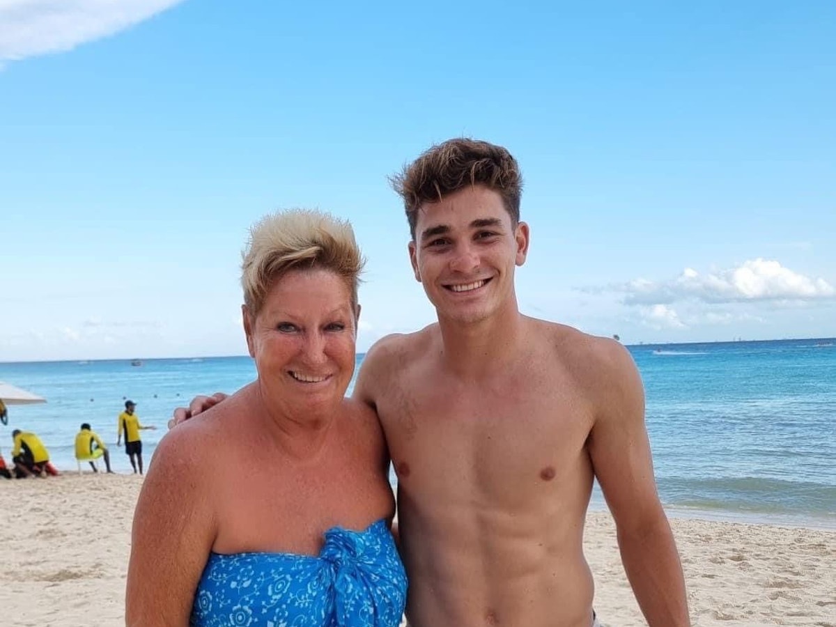 Marita Köllner mit Julián Álvarez in Mexiko.