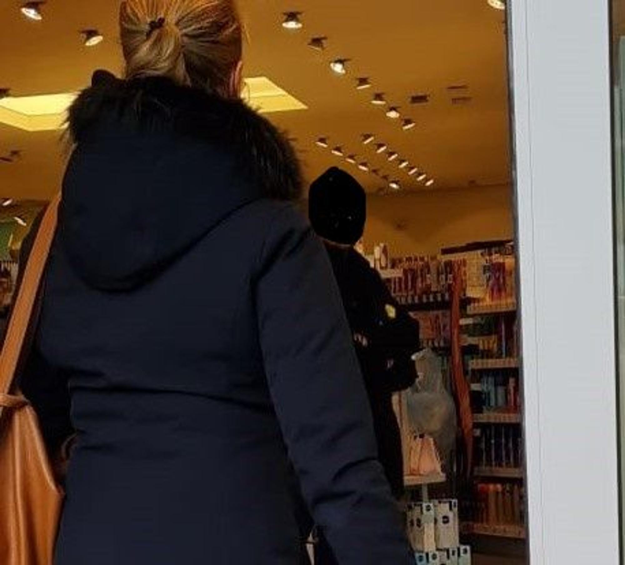 Mann in einem dm in Bergisch Gladbach