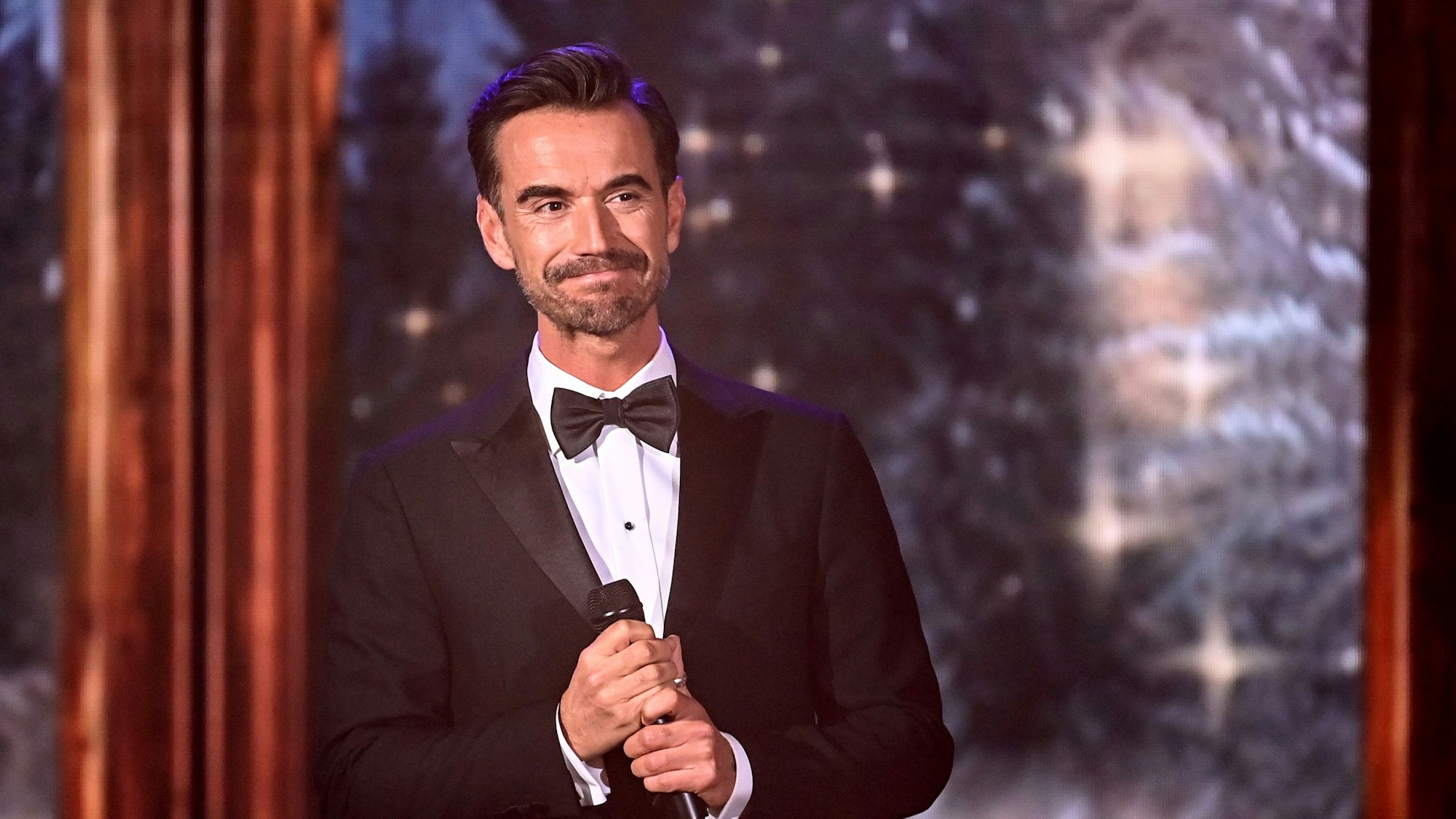 Florian Silbereisen steht bei der TV-Spendengala „Ein Herz für Kinder“ auf der Bühne.