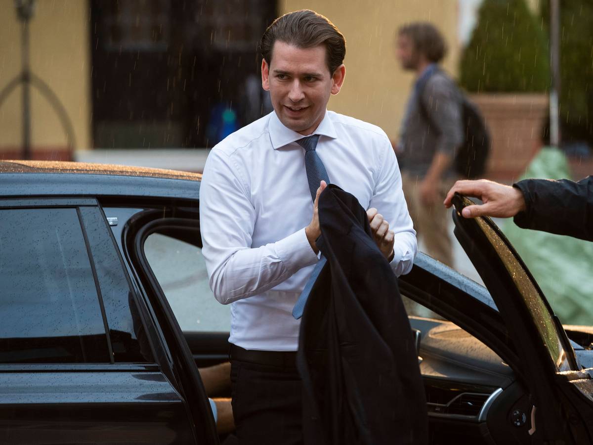 Sebastian Kurz (ÖVP), Bundeskanzler von Österreich, kommt zu einem informellen Abendessen der EU-Staats- und Regierungschefs vor dem EU-Westbalkan-Gipfel. Das Foto entstand am 5. Oktober 2021.