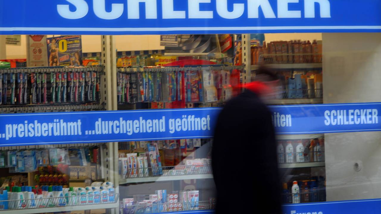 Eine Filiale der Drogeriekette Schlecker, aufgenommen am 21.01.2010 in Düseldorf.