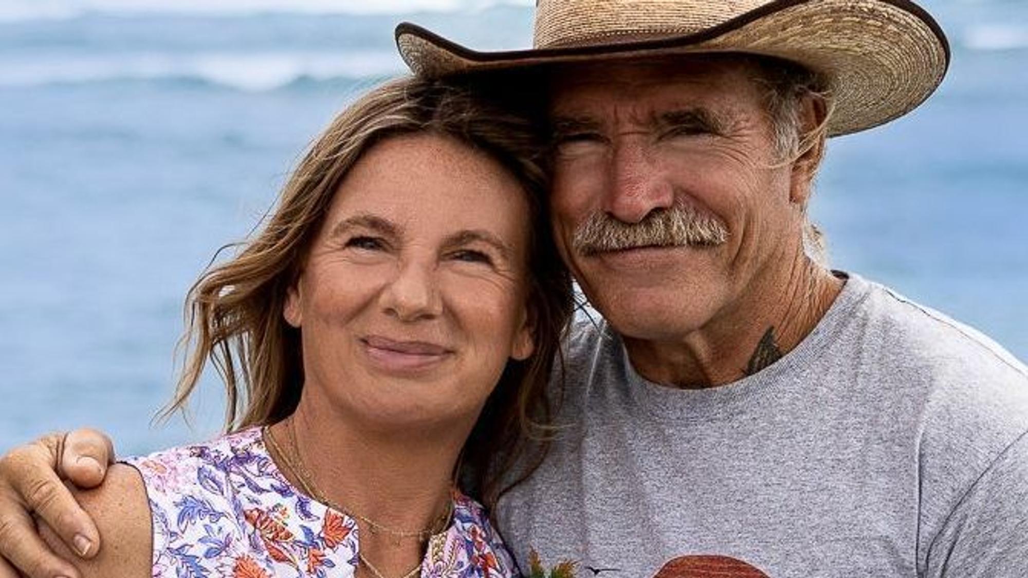 Die TV-Kultstars Manu und Konny Reimann wechseln zu Kabel Eins. Das Foto zeigt das Paar in ihrer Heimat Hawaii. Es wurde am 26. Oktober 2021 aufgenommen.