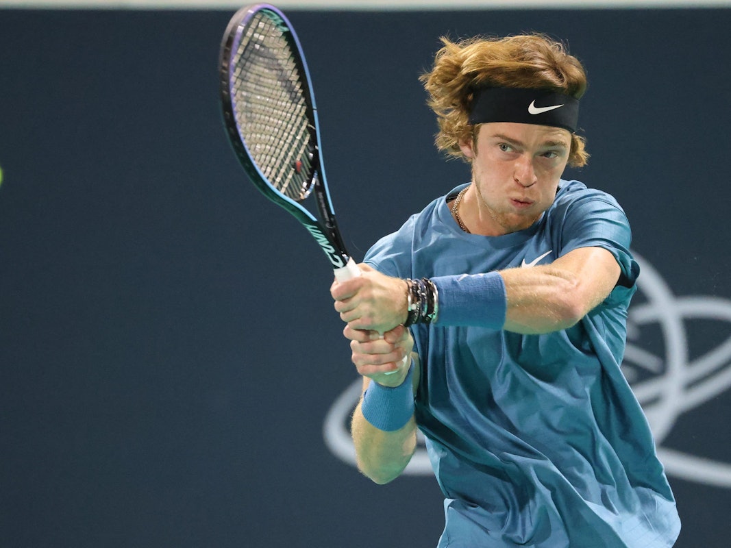 Andrey Rublev am 18. Dezember 2021 beim Finale von Abu Dhabi. Nun wurde er positiv auf Corona getestet.