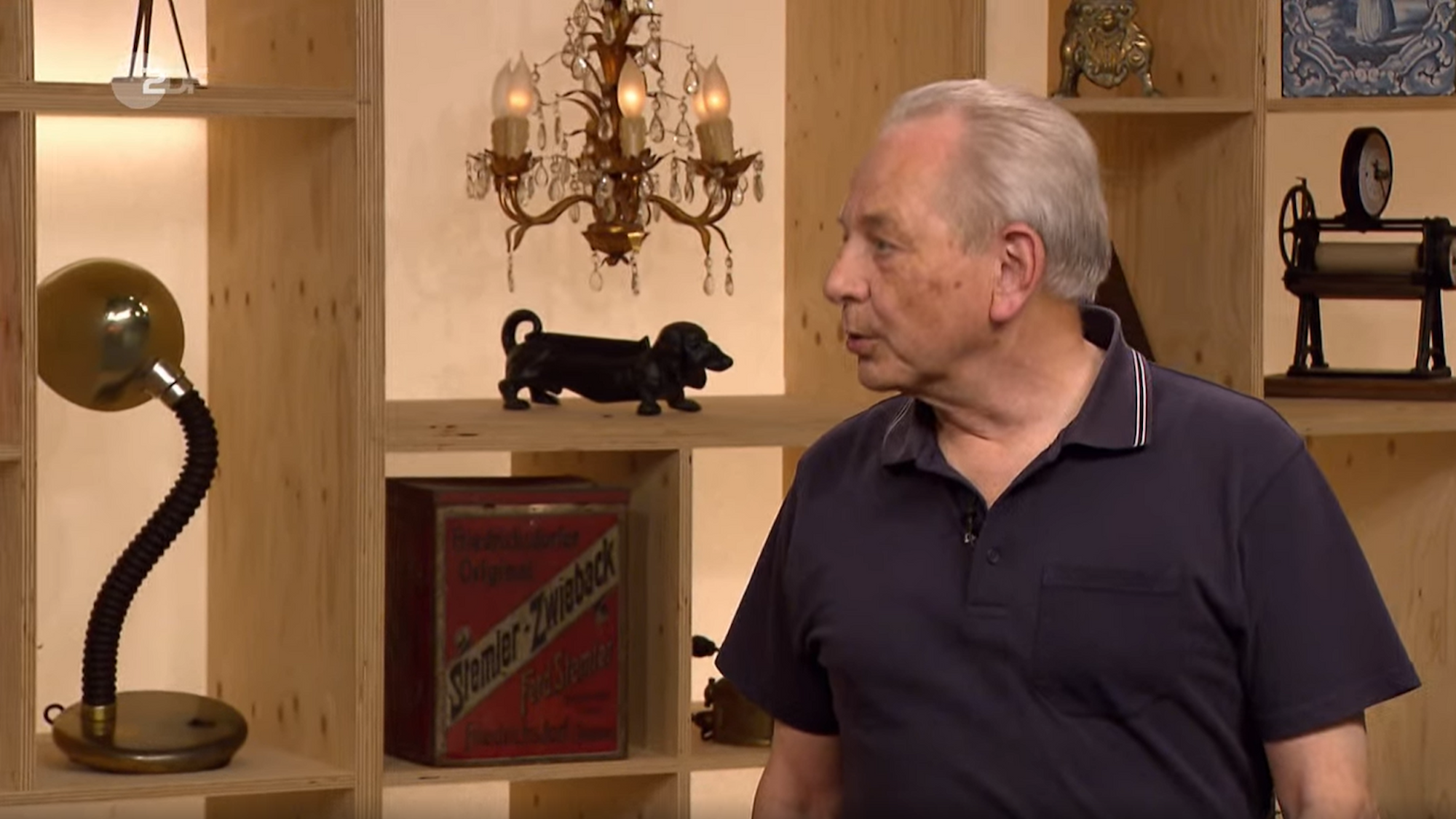 „Bares für Rares“-Kandidat Norbert Traeder am Dienstag (28.12.2021) in der ZDF-Show „Bares für Rares“.