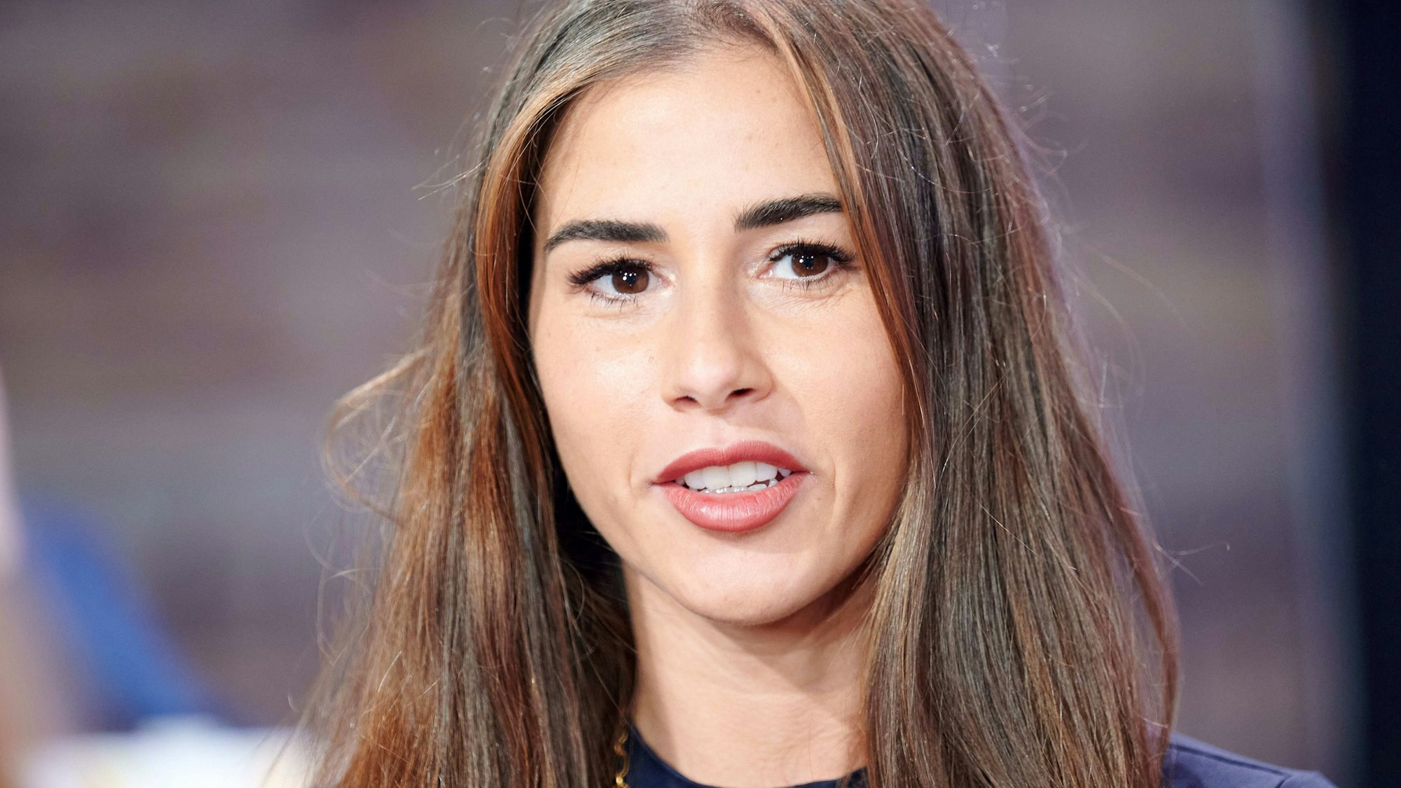 Die Sängerin Sarah Engels steht beim 25. RTL Spendenmarathon im Studio. Das Bild wurde am 20. November 202o aufgenommen.