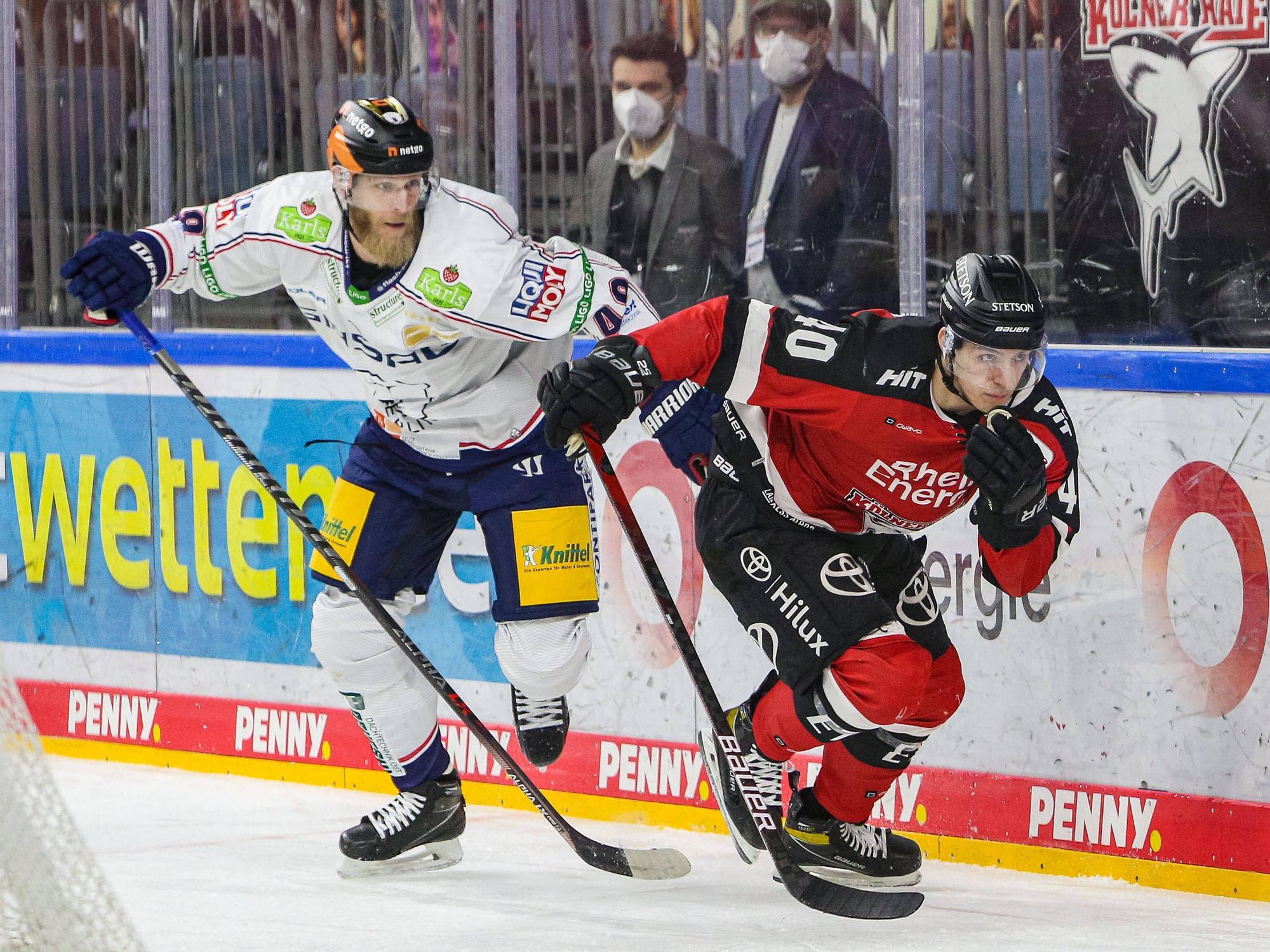 Julian Chrobot im Duell mit Nicholas Jensen