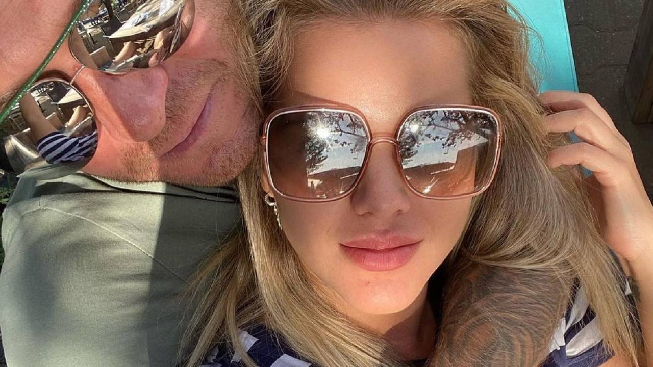 Andriy und Yuliya Voronin posieren für ein Selfie