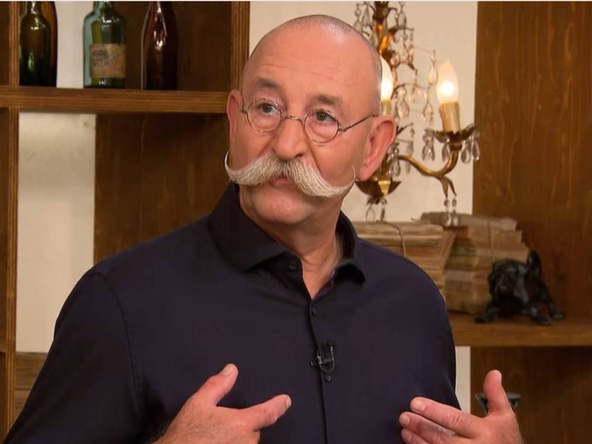 Horst Lichter bei „Bares für Rares“ vom 30. Dezember 2021.