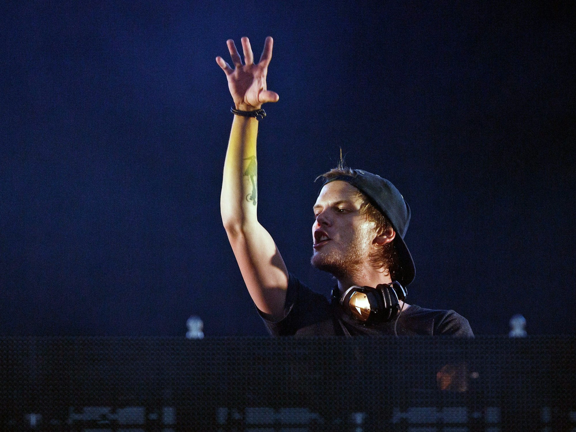 Avicii (hier 2015 in Finnland) starb mit nur 28 Jahren.