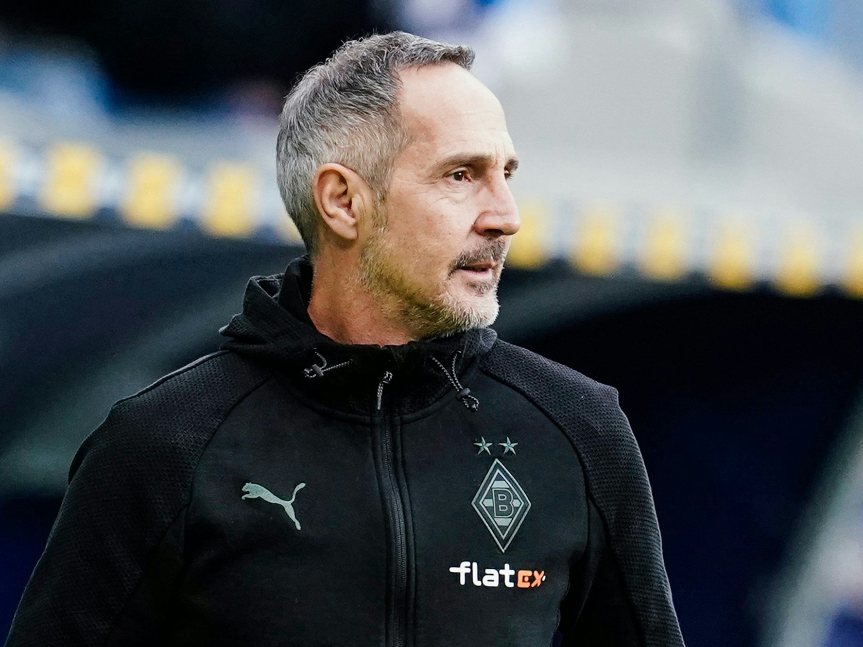 Gladbach-Coach Adi Hütter beim Spiel in Hoffenheim.