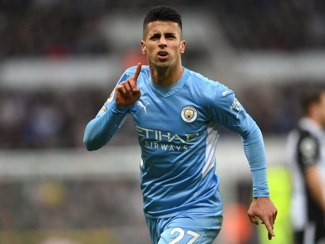 ManCity-Verteidiger João Cancelo jubelt nach seinem Treffer gegen Newcastle United.