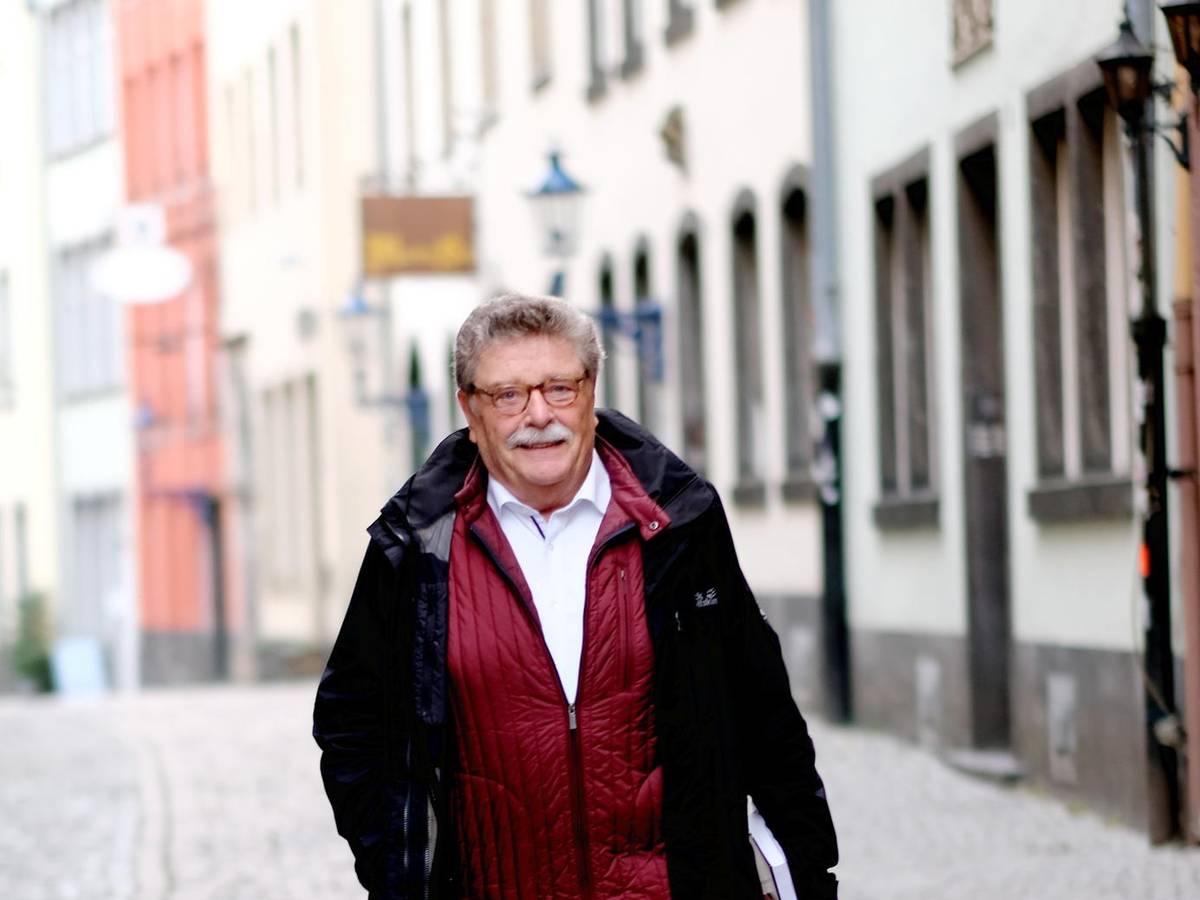 Fritz Schramma, Kölner Oberbürgermeister von 2000 bis 2009, gibt seinen Ehrenvorsitz ab.