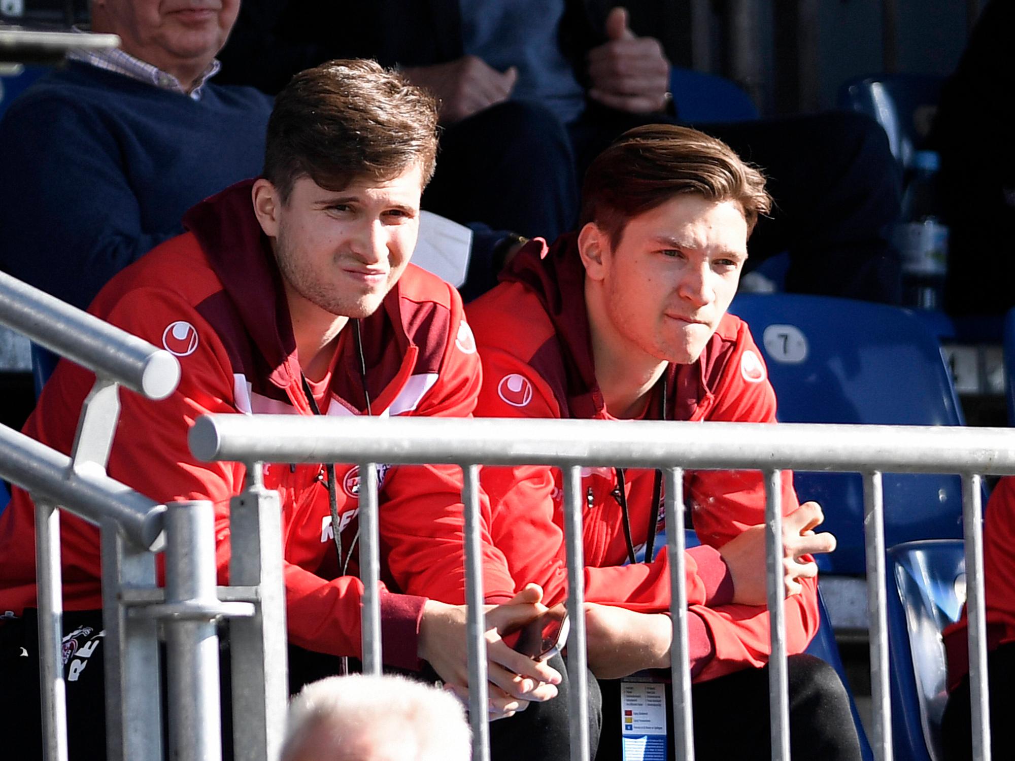 Elvis Rexhbecaj sah Relegations-Sieg des 1. FC Köln in Kiel von der Tribüne.