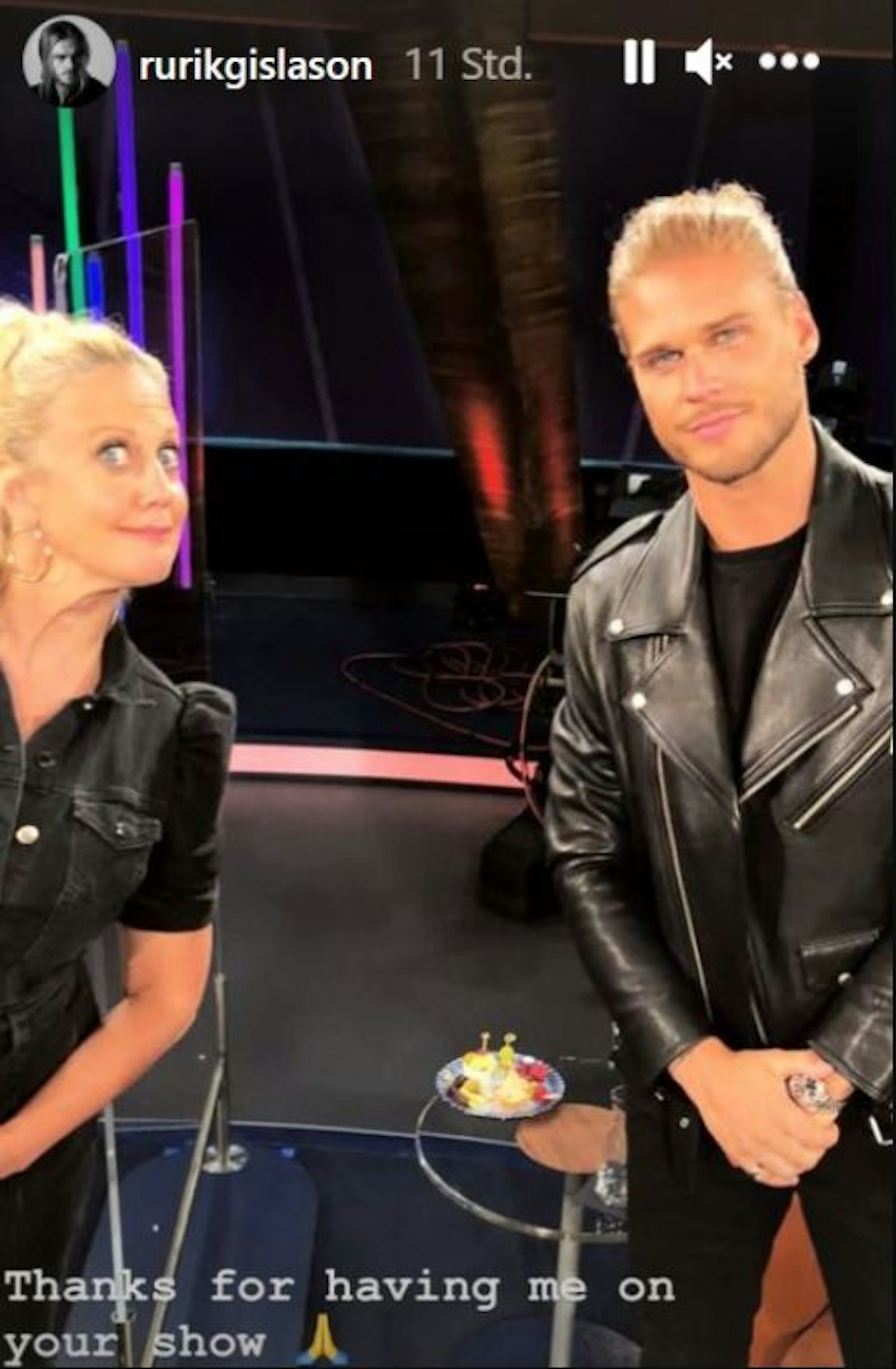 „Let's Dance“-Gewinner Rúrik Gíslason mit Barbara Schöneberger bei der NDR-Talkshow am 25. Juni 2021