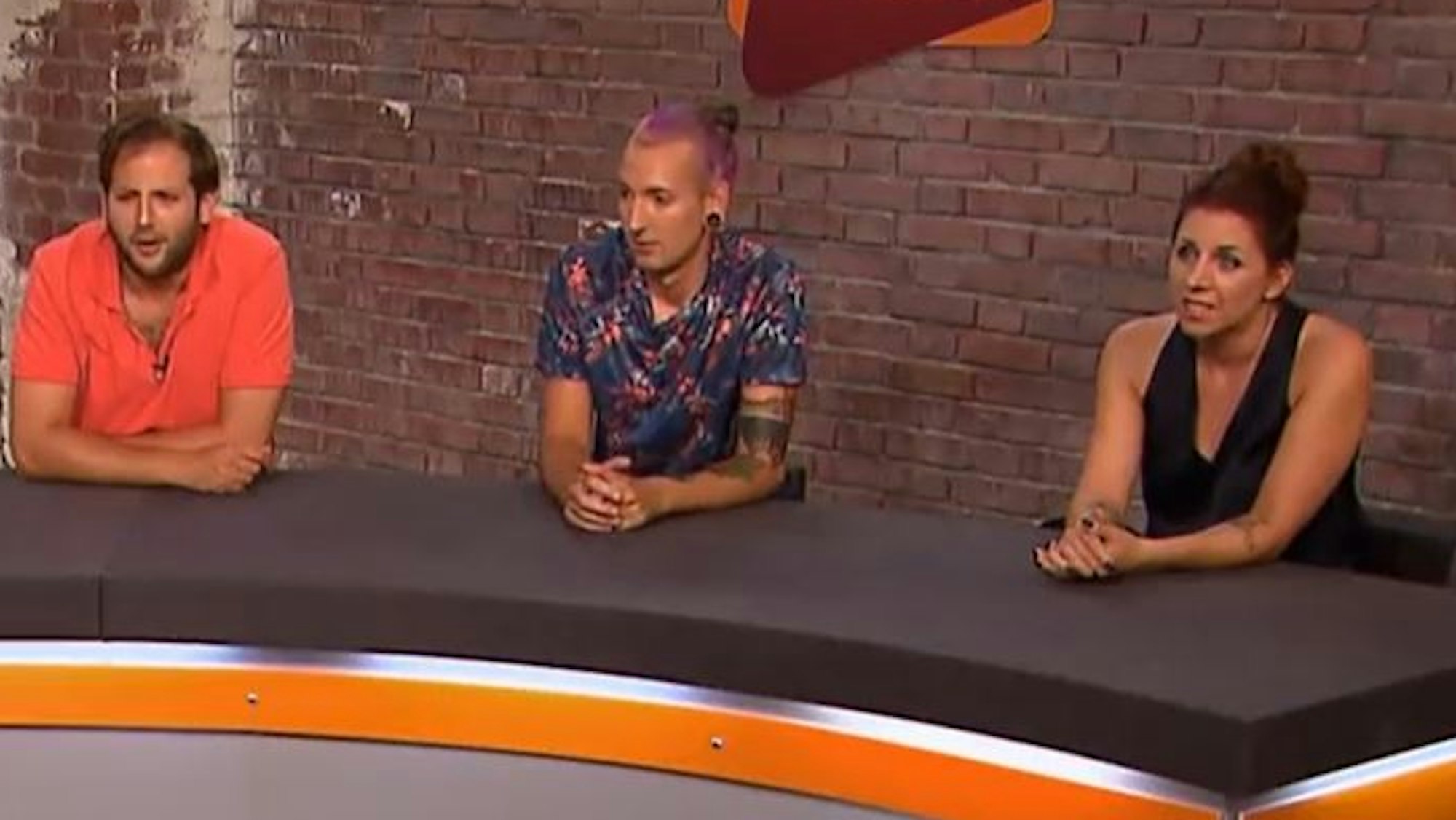 Fabian Kahl bei „Bares für Rares” mit seinen Händler-Kollegen