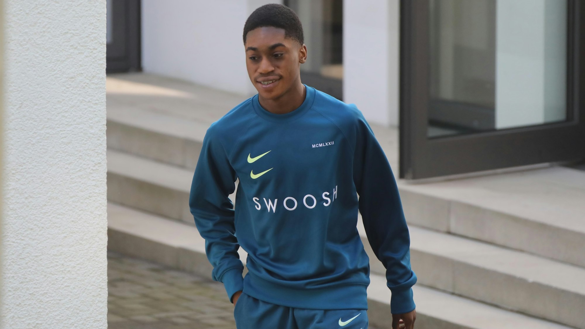 Justin Diehl kommt vom Corona-Test des 1. FC Köln.