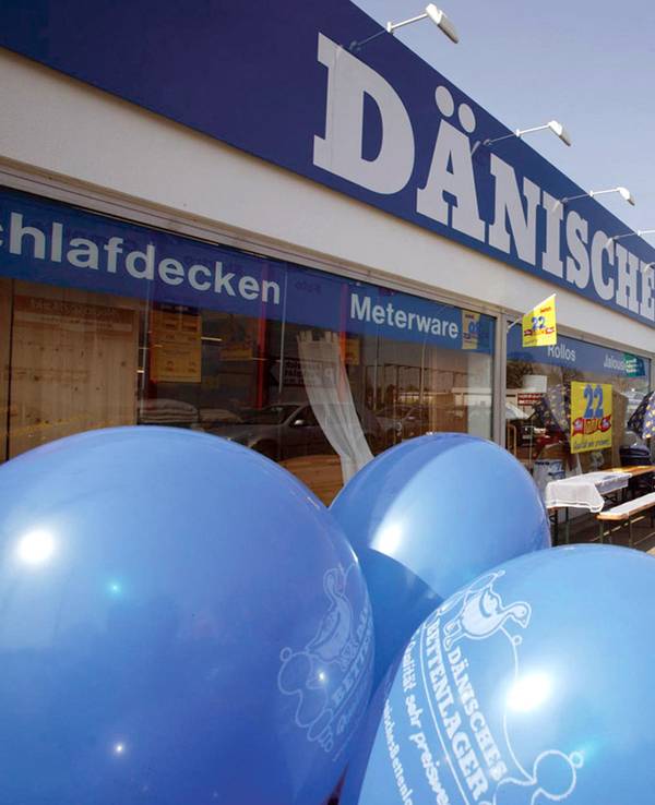 Das Dänische Bettenlager wird in Deutschland umbenannt. Ab Herbst 2021 heißt es dann JYSK.