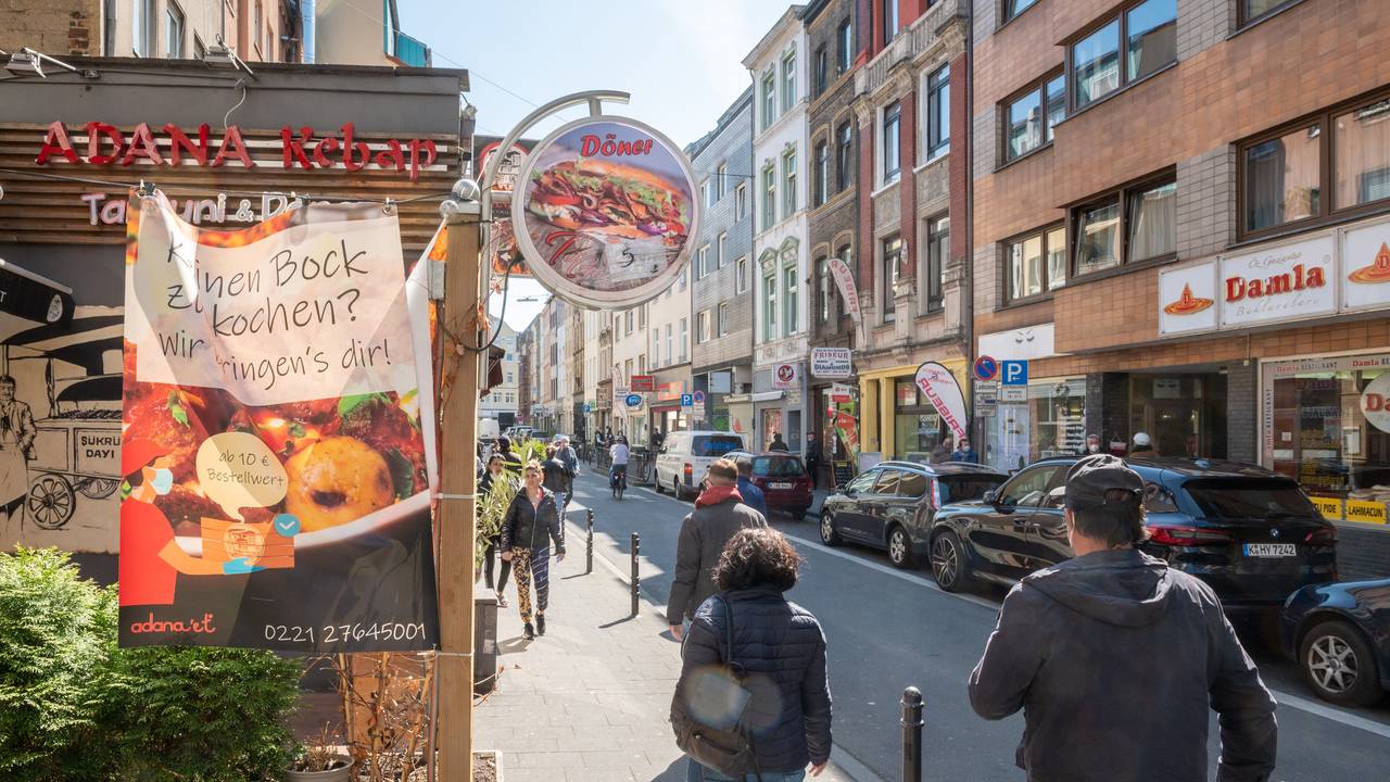 Dönerläden in der Weidengasse in Köln