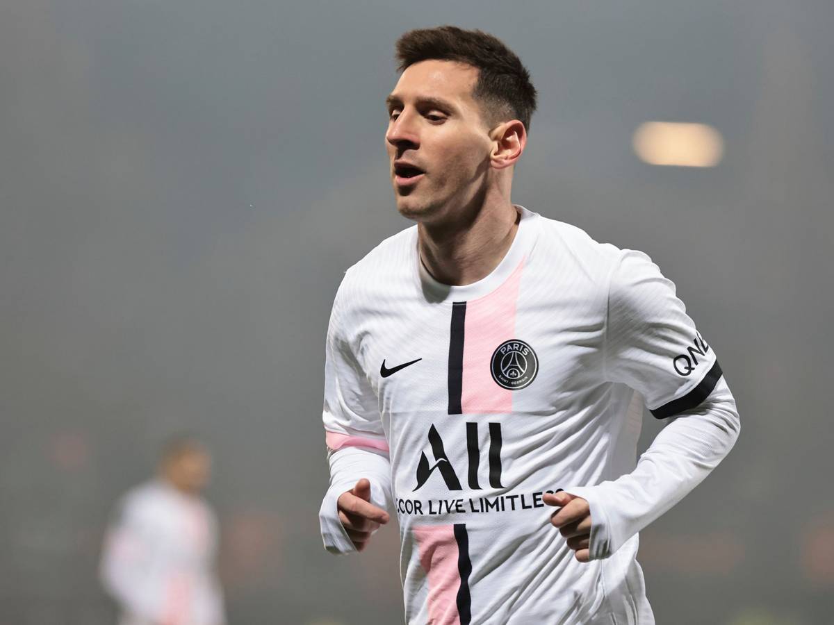Lionel Messi im Trikot von Paris St. Germain.