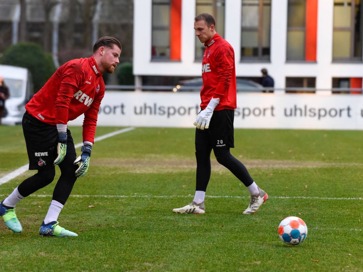 Timo Horn und Marvin Schwäbe trainieren beim 1. FC Koln.