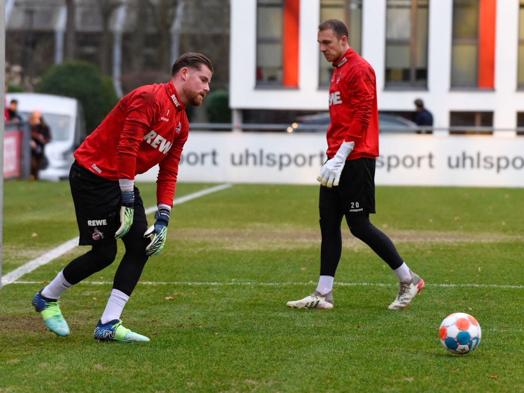 Timo Horn und Marvin Schwäbe trainieren beim 1. FC Koln.