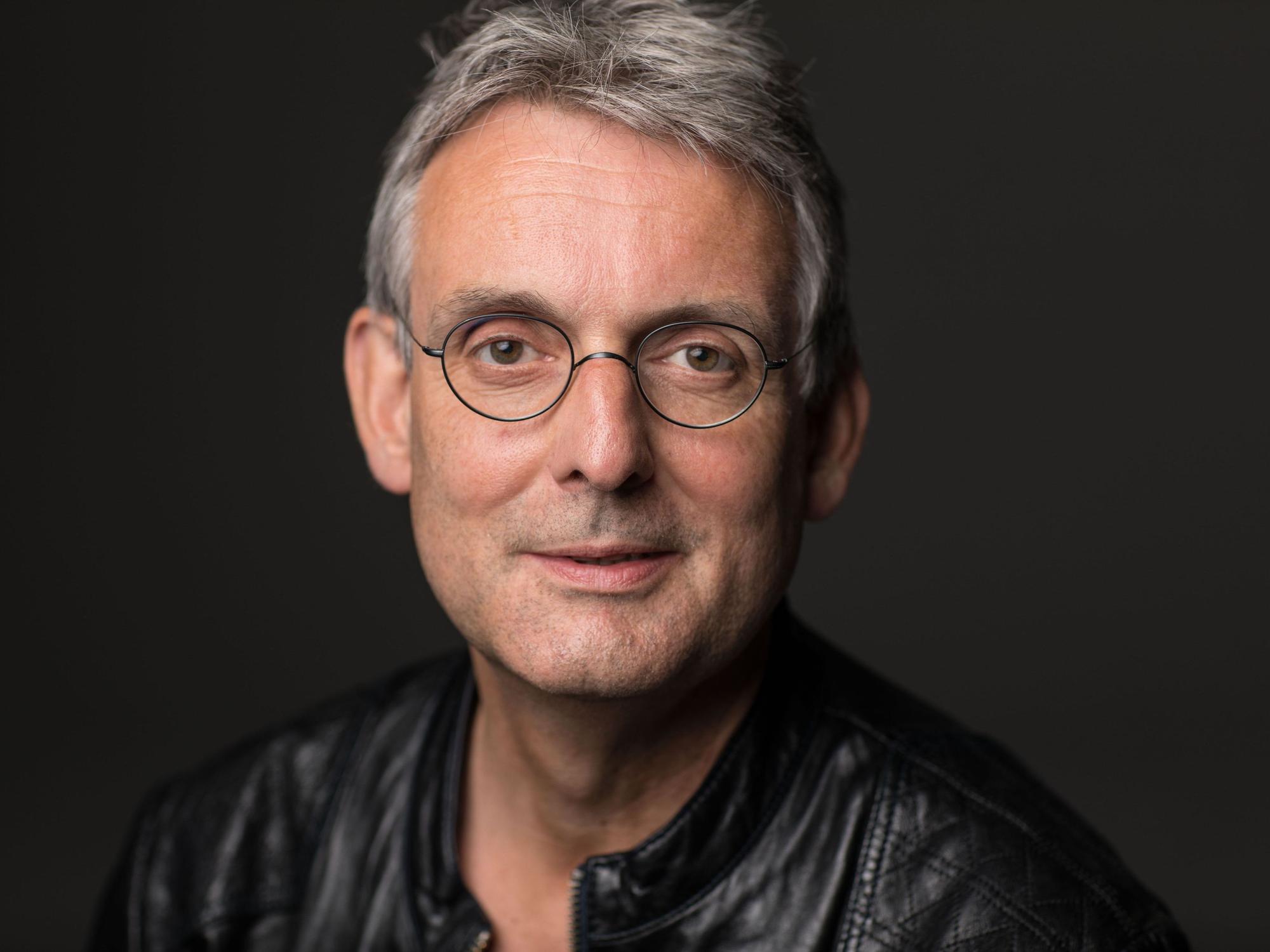 NRW-Arzt Dr. Alexander Brock will Deutschland beim ESC 2022 vertreten.