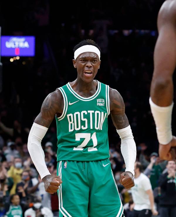 Bostons Dennis Schröder ballt die Fäuste.