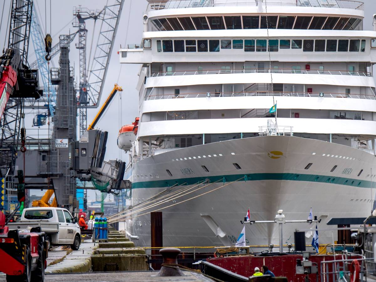 Das Kreuzfahrtschiff „MS Amera“ musste seine Fahrt frühzeitig abbrechen.