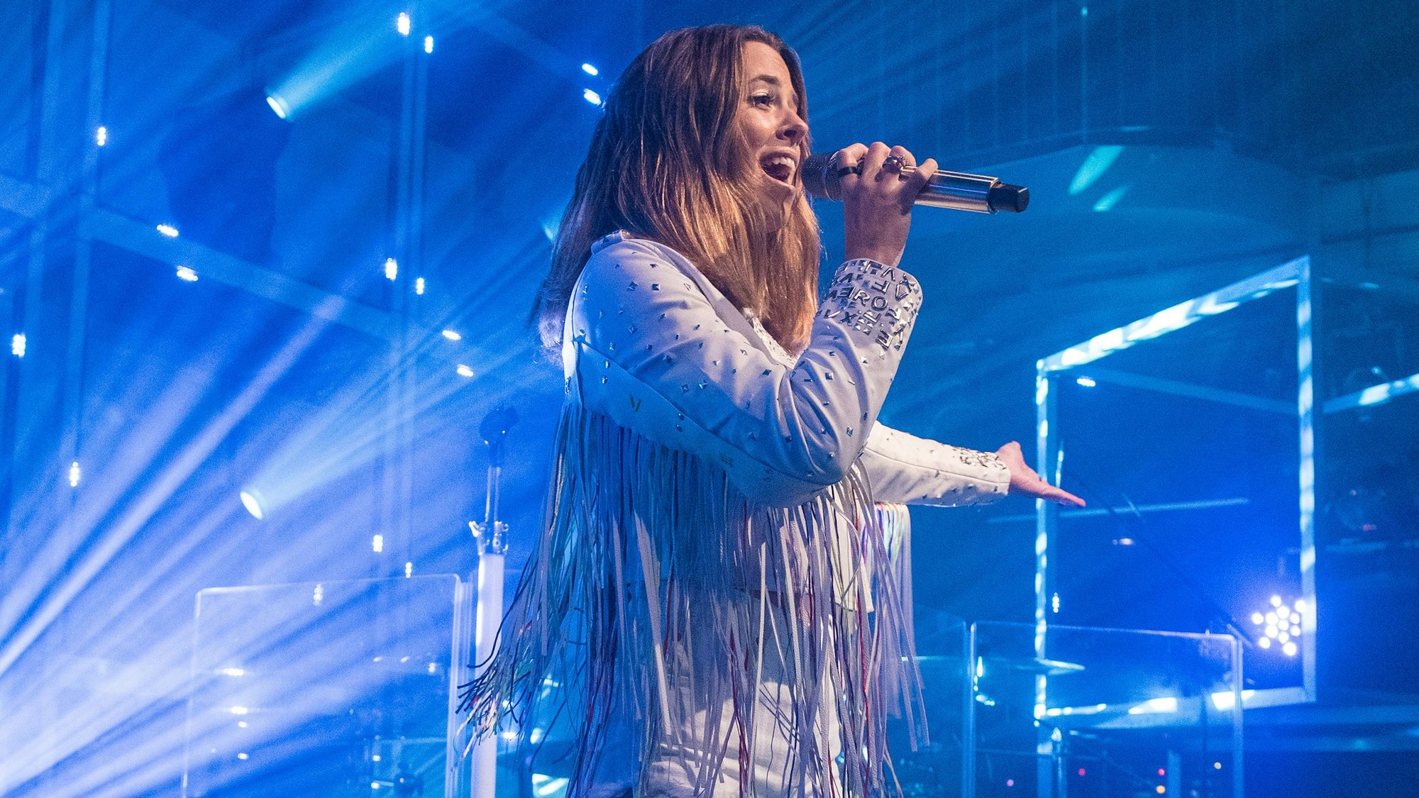 Vanessa Mai, Sängerin, tritt im Gruenspan im Rahmen ihrer Teaser Show-Tour für ihr neues Album "Für immer" auf.