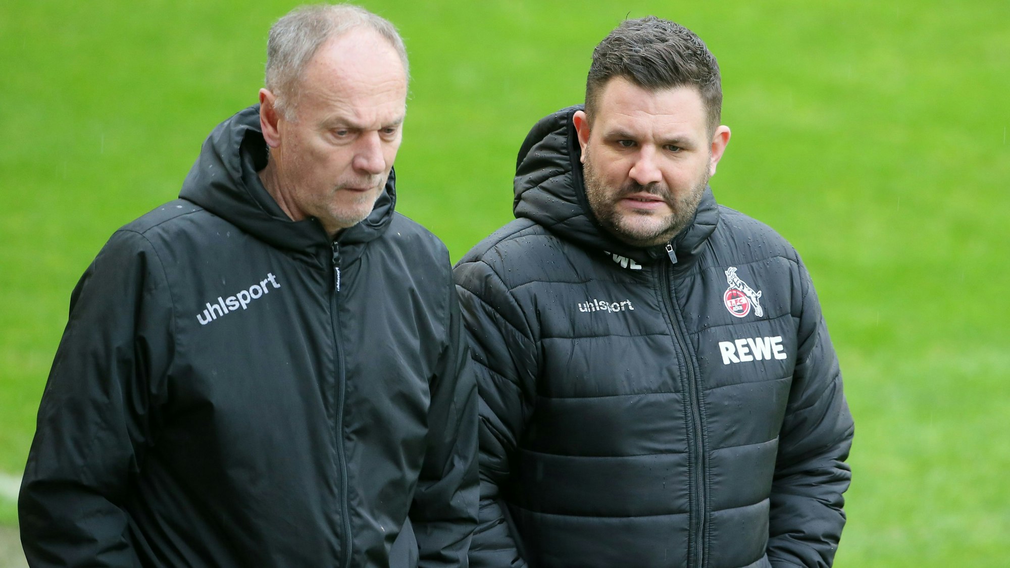 Kresimir Ban arbeitet Ben Zerweck ein.