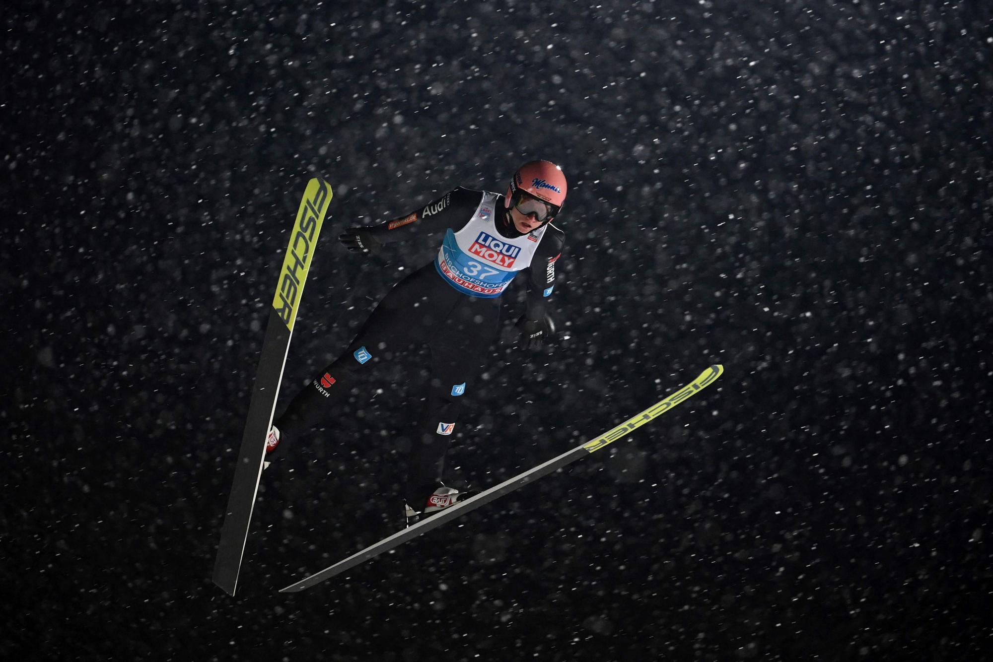 Karl Geiger springt in Bischofshofen
