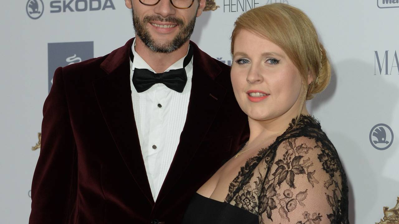Maite Kelly kommt mit Ehemann Florent Raimond am 05.09.2015 in Berlin zur Verleihung des Medienpreises «Goldene Henne».